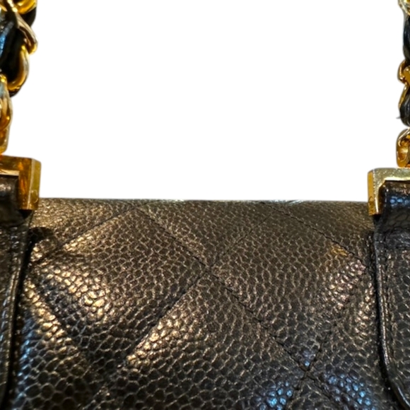 Chanel Crossbody Handbag Caviar Leather - Picture 4 of 16